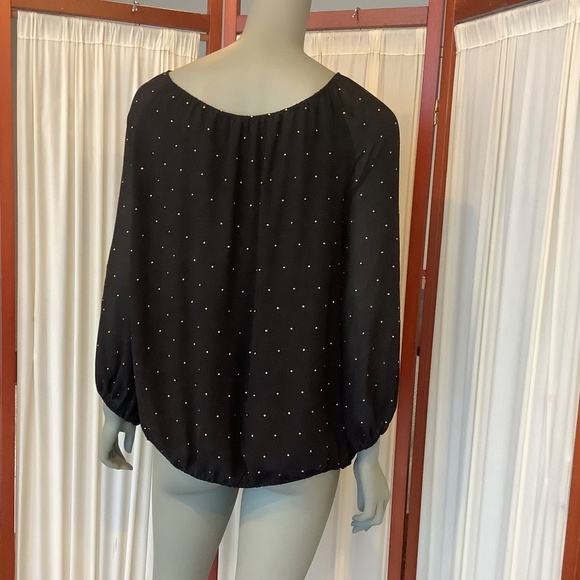 Vince Camuto Women’s Sheer Black Blouse With Small Gold Studs Size 2X - Picture 3 of 11